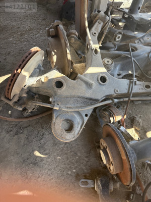 Fiat skudo arka dingil