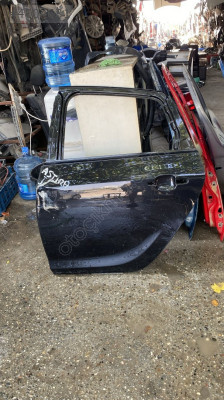 Opel astra J 2014 model sol arka kapı sedan