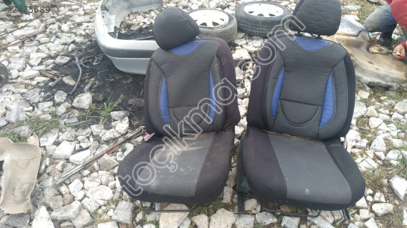 Renault Megane 1 Sağ Ön - Sol Ön Koltuk yedek parça