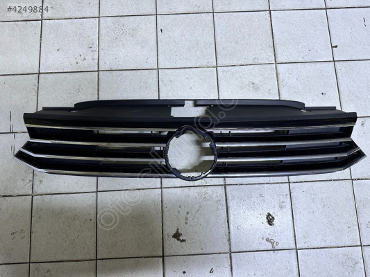 Vw Passat B8 Ön Panjur Highline 2015-2019 3G0853651A