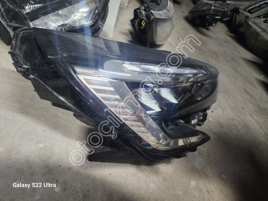 Renault Clio 5 sağ far orjinal çıkma