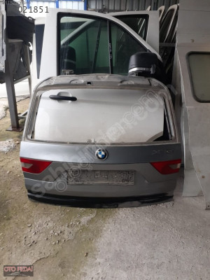 BMW X3 BAGAJ KAPAĞI OTO FEDAİ