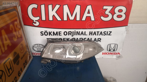 Renault Megane 2 Sol Far Orjinal Çıkma