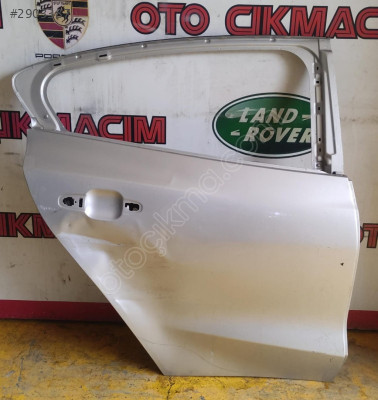 FORD FOCUS 4 SAĞ ARKA KAPI