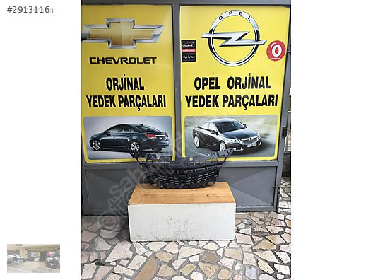 Opel astra j makyajsız kasa ön panjur kasası