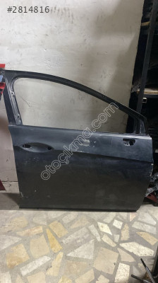 Opel Astra K Sağ Ön Kapı.