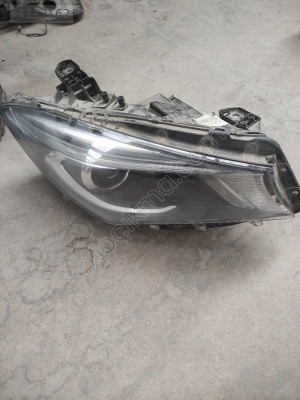A1178201661 Mercedes cla sağ ön far