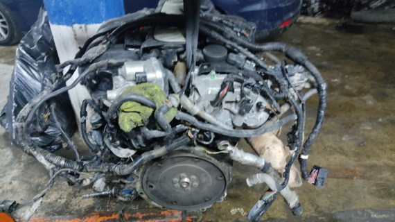 VOLKSWAGEN PASSAT 2.0 FSI MOTOR KOMPLE GÜÇMANLAR OTO