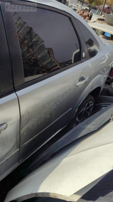 ford focus 2 çıkma sol arka kapı