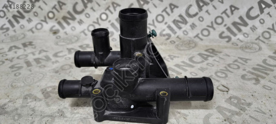VW AUDİ SEAT SKODA TERMOSTAT YUVASI ÇIKMA ORJİNAL 06A121111