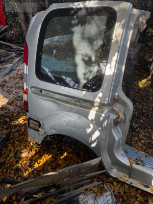 Renault Kangoo Sağ Arka Çamurluk Marşpiyel Orta Direk