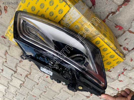 044874 AUDİ Q5 SAĞ ÖN FAR 09-13 SIFIR ORJİNAL