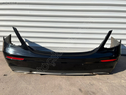 MERCEDES E W213 AMG ARKA TAMPON ORİJİNAL (HATASIZ)