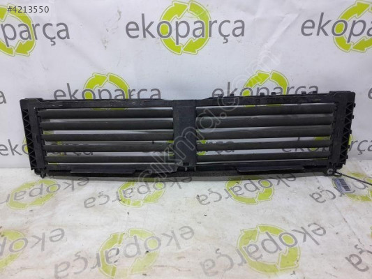 MERCEDES CLA 2020 2024 JALUZİ HAVA YÖNLENDİRİCİ A1775008000