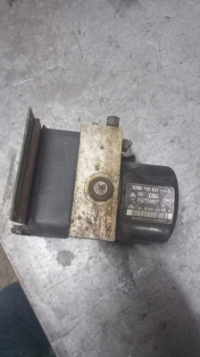 Laguna 2 ABS pompası kart kirik yedek parça