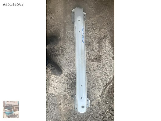 Toyota carolla ön tampon demiri çıkma