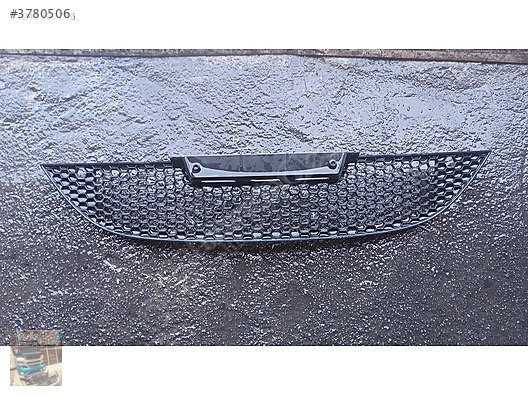 1P0853667 hatasız tong yang seat leon ön tampon orta ızgara