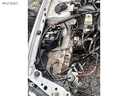 91ve 95 HYUNDAİ ELANTRA SAĞ ŞAŞE