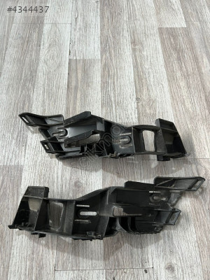 VOLKSWAGEN GOLF 5 ARKA TANPON BİRAKETLERİ 1K6807393