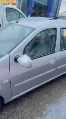 Dacia Logan Modeli İçin Sol Ön Kapı Çıkma Parçası