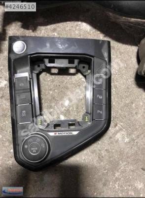 VW TİGUAN VİTES KONTROL PANELİ ÇERÇEVESİ 5NB864263 2018-2021