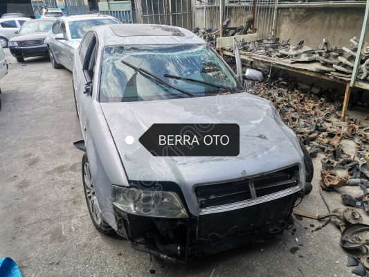 AUDİ A6 C5 SOL ARKA KAPI