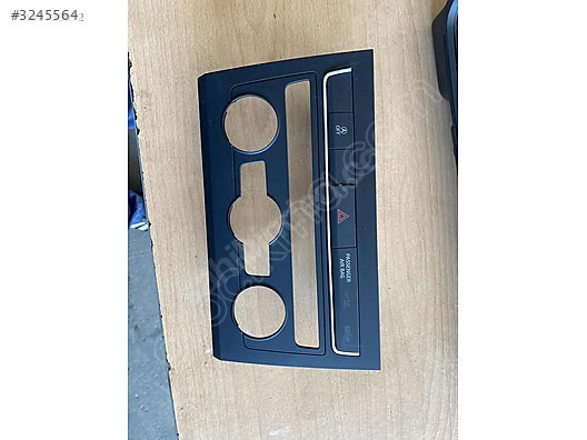 Seat Leon klima panel çerçevesi