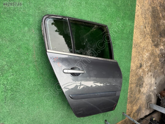 RENAULT MEGANE 2 HB SAĞ ARKA