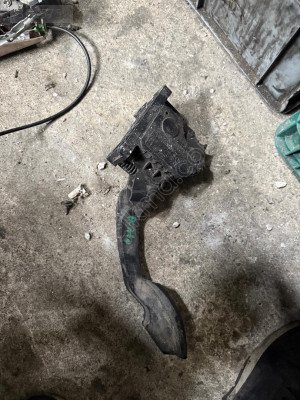 FİAT PUNTO ÇIKMA GAZ PEDALI