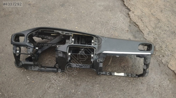 2014 VOLVO V40 TORPİDO ORJİNAL ÇIKMA