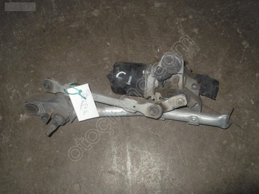 CİTROEN C1 SİLECEK MEKANİZMASI VE MOTORU