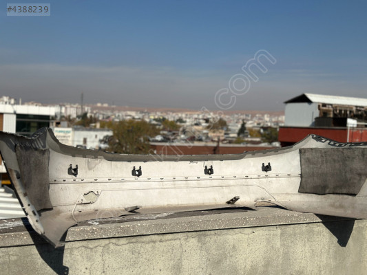 MERCEDES-BENZ W204 C SERİSİ 20106-2009 ARKA TAMPON