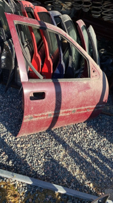 OPEL VECTRA A SAĞ ÖN KAPI.OTO ERKAN ÜNYE