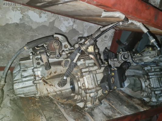 TOYOTA YARİS 1.3 ÇIKMA ORJİNAL ŞANZIMAN ÇAVUŞOĞLU TOYOTA
