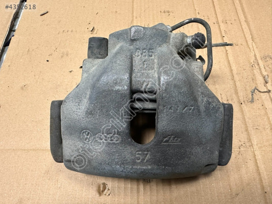 PASSAT B5 SUPERB A4 A6 FREN KALİPERİ SAĞ ÖN  TAŞIYICI 8E0615124A