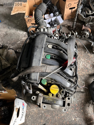 Renault Megane 2 1.6 benzinli motor
