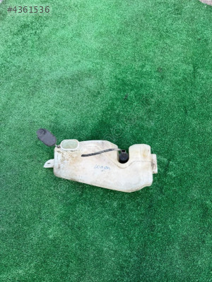 DACİA LOGAN CAM SU DEPOSU