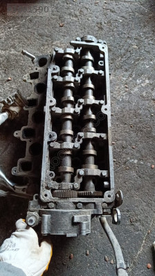 Volkswagen 1990986 PASSAT SİLİNDİR KAPAĞI