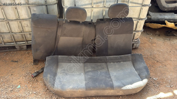 Opel Corsa C arka koltuk 12.000