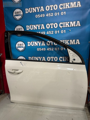 VOLKSWAGEN GOLF 6 - SAĞ ÖN KAPI BEYAZ - 2009-2012 ORJİNAL ÇIKMA