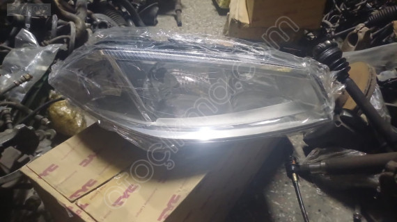 2003-2006 Renault Megane 2 sağ far (yeni TYC)