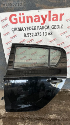 HYUNDAİ İ20 SOL ARKA KAPI