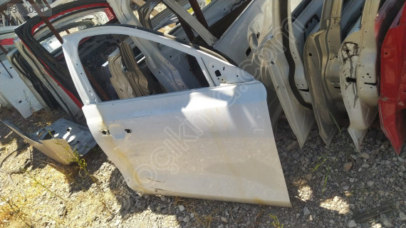 Ford focus sag ön kapı
