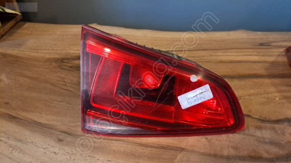 VOLKSWAGEN GOLF 7 SOL İÇ STOP LAMBASI 5G0945093
