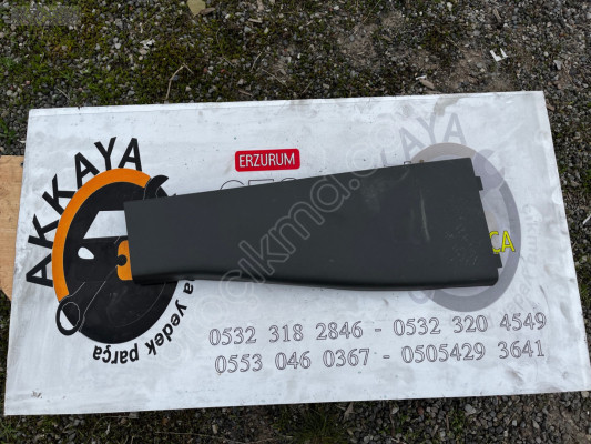 BK31-V243W06-ADW Ford Transit Sağ Orta Direk Kaplaması Çıkma