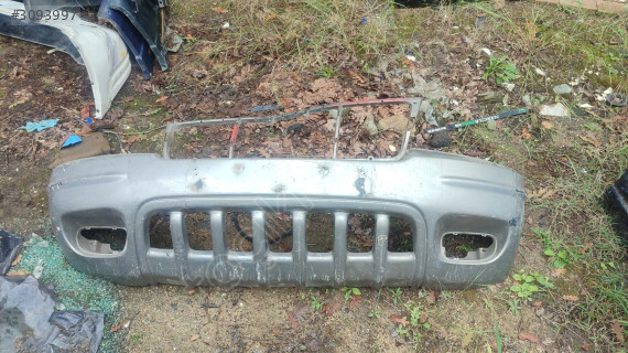 Jeep Cherokee w J kasa çıkma ön tampon 02-07