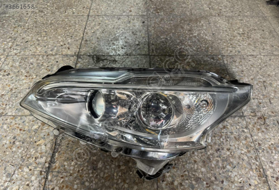 PEUGEOT 208 SOL FAR ORJİNAL LEDLİ EYÜPCAN OTO'DA