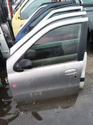 Fiat albea sol ön kapı