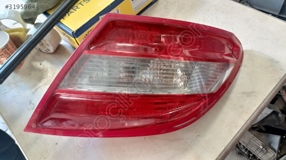 Mercedes W204 C-class sağ stop (Hatasız Orijinal Ledsiz Model)