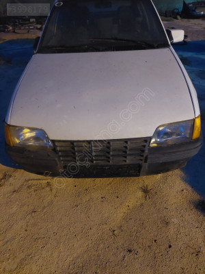 OPEL KADETT 1.8 YAKIT ŞAMANDIRASI ÇIKMA